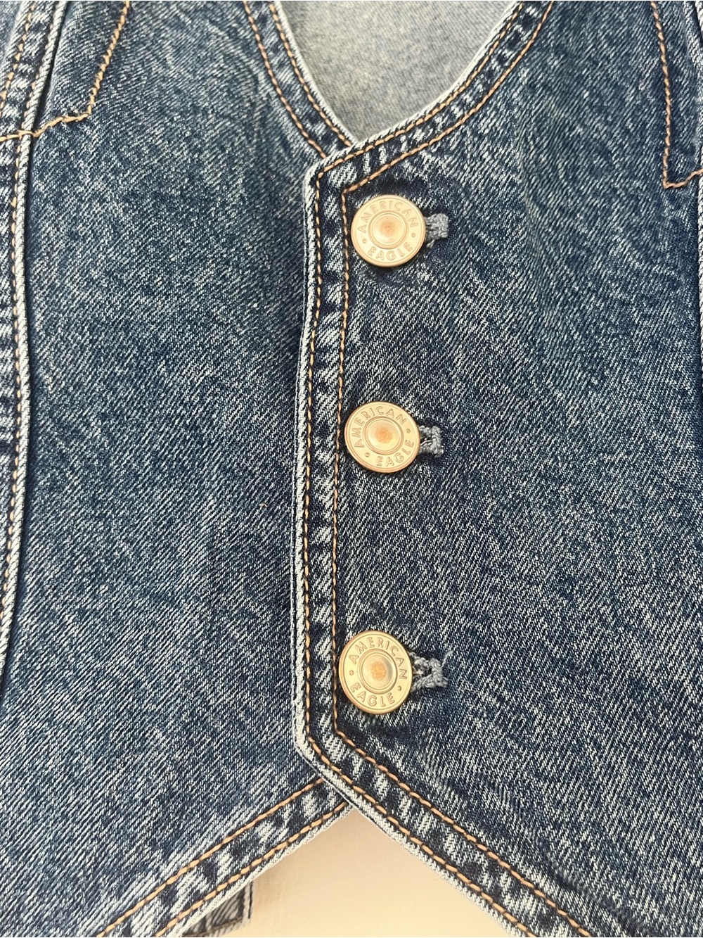 American Eagle V-Neckline Cropped Denim Pocket Vest Size Small - Picture 10 of 12
